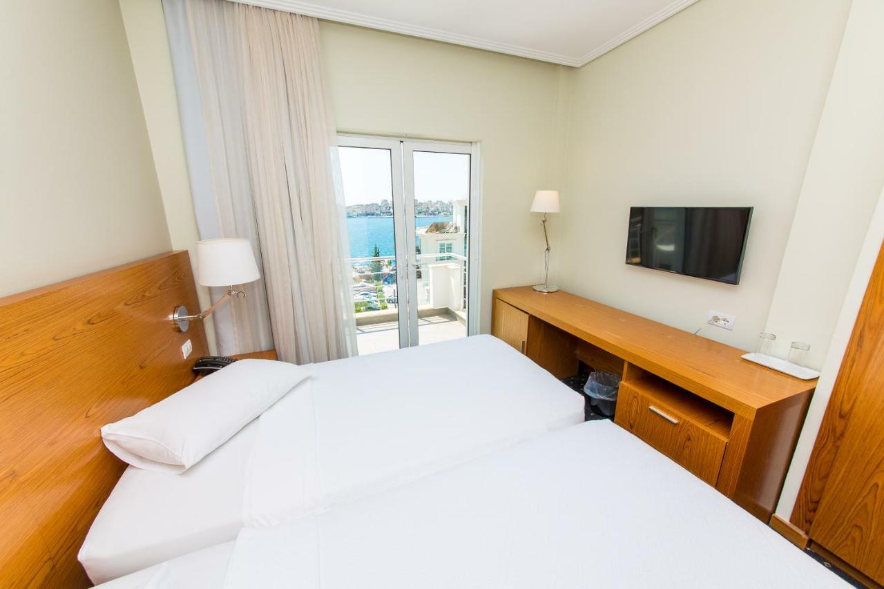 Hotel Agimi Sarandë Exteriér fotografie